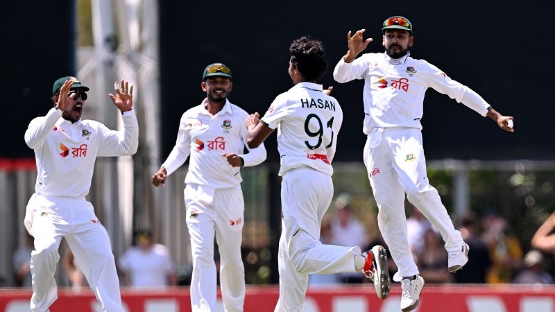 ইতিহাস গড়লেন মিরাজ